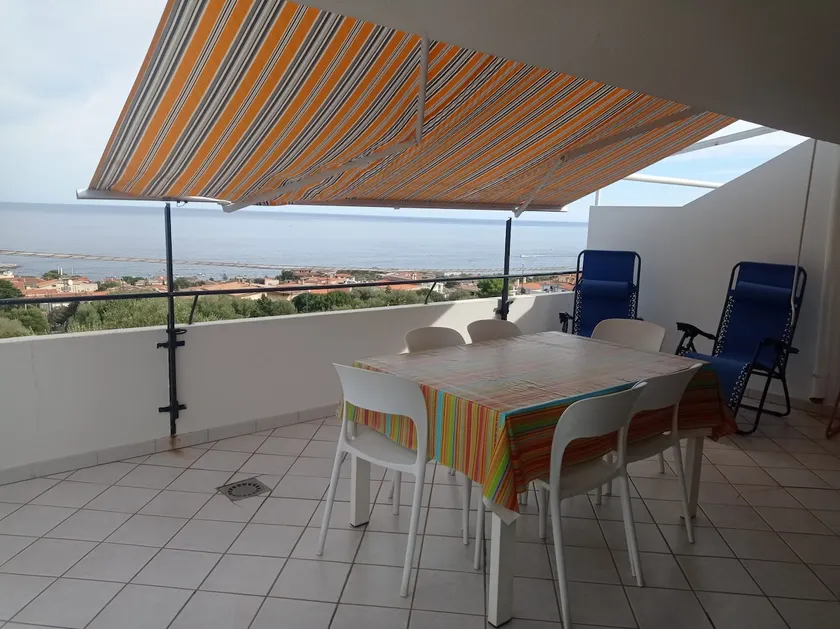 Retreat in Cala Gonone - Image 1
