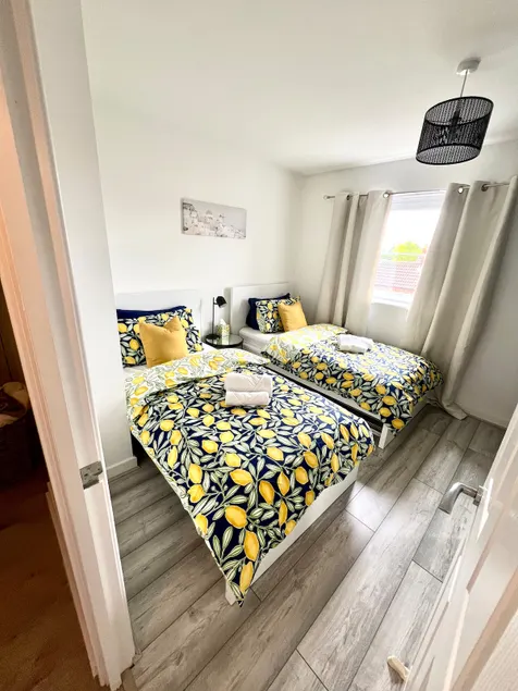 Cosy apartment in town centre - Image 1
