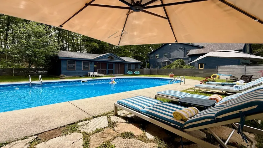 Heated Pool, Hot tub, Game Room, Sauna! - Image 1