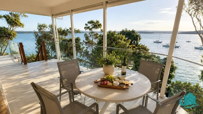 Azure Vista -Absolute Waterfront, Panoramic Views - Image 1