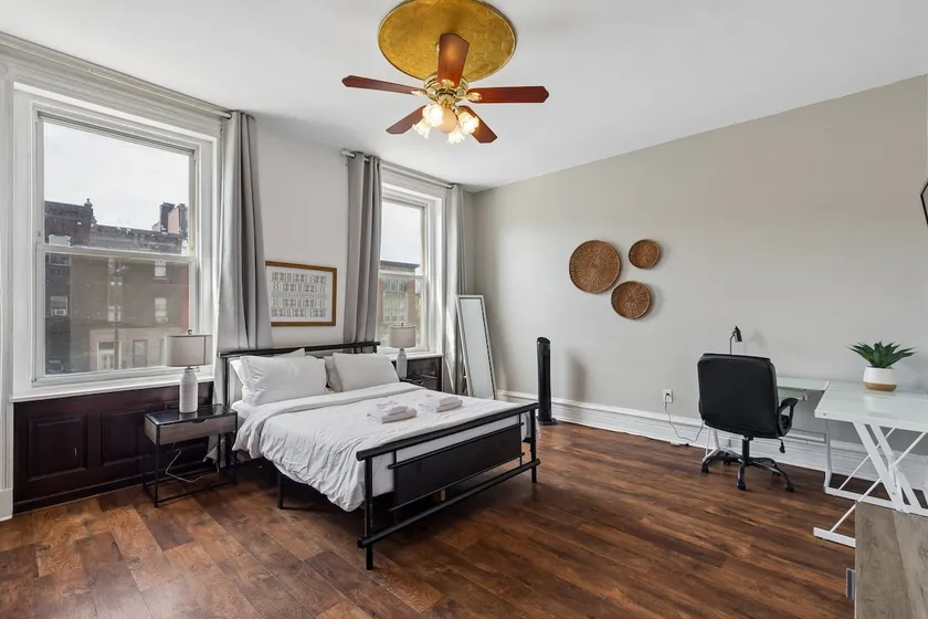 *SouthPhilly Broad St 1B1B APT | Free Laundry - Image 1