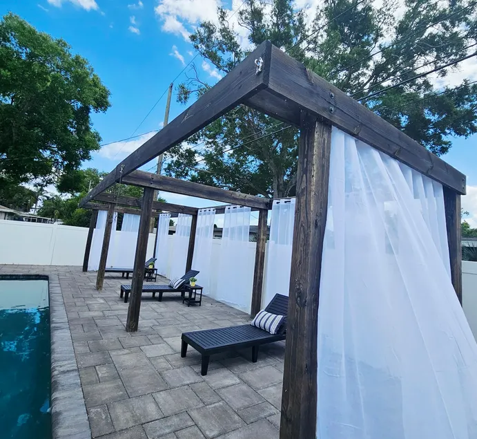 Tranquil Pool Home in Clearwater - Image 1