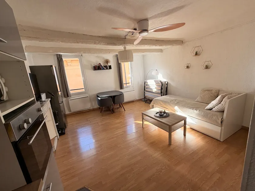 Aix center • Cozy 2-room apartment near Cours Mirabeau • 1–5 people - Image 1