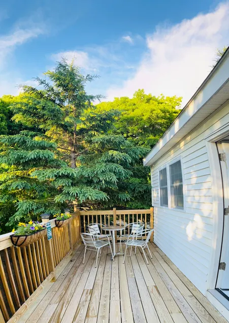 Apartment 2 at Morton's Moo (2BR) - Image 1