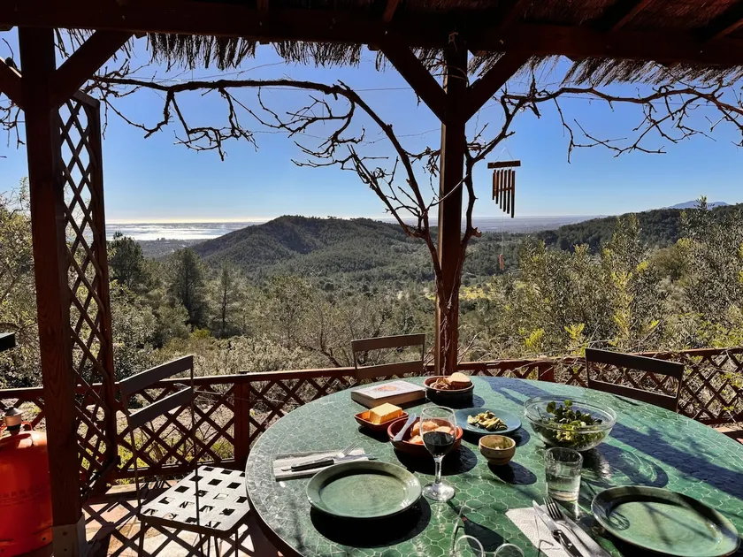 Rural home, a quiet paradise with view of the sea - Image 1