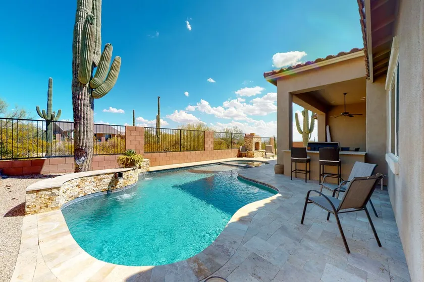 4BR Mountainview | Private Pool | Hot Tub - Image 1