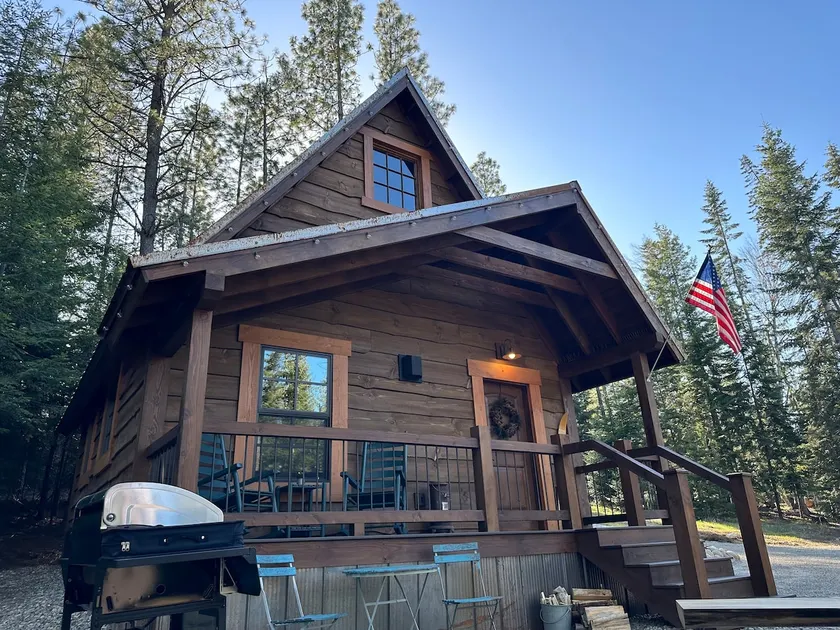 Cabin in the Meadow - Image 1