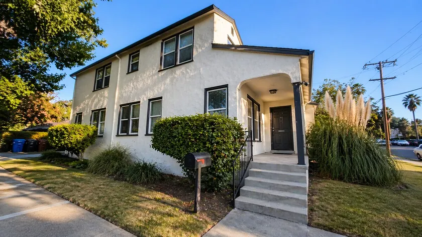 Spacious 3BR | Near Downtown, Hospital, Refinery - Image 1