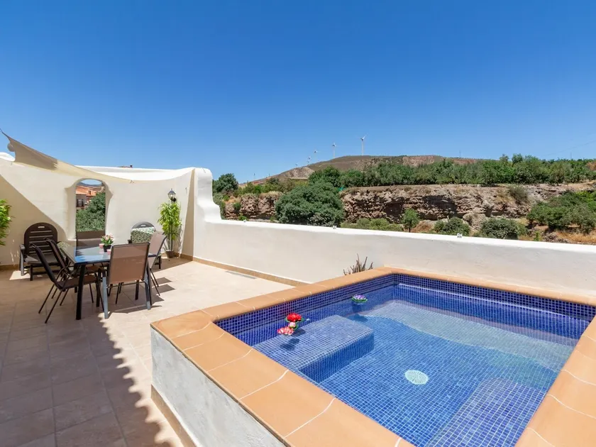 Fantastic rural house in Lecrin Valley - Image 1