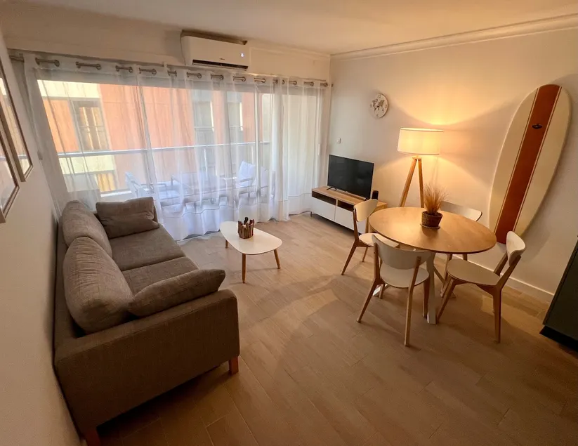Sea view for this splendid air-conditioned F3 – 4 people - Image 1
