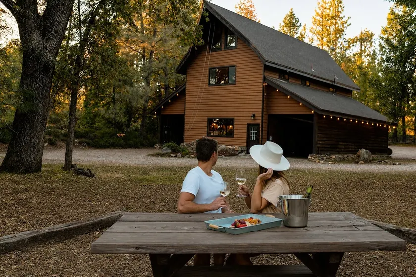 Romantic Forest Lovers Nest by Casa Oso - Image 1