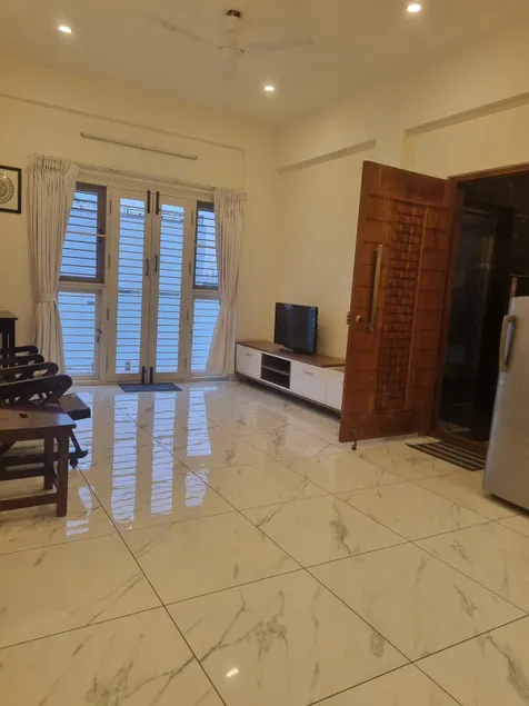 Arikutharam's homes peaceful home in city center - Image 1
