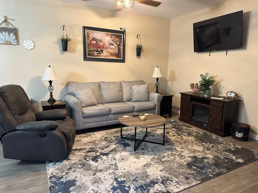 Country getaway with Private Entrance - Image 1