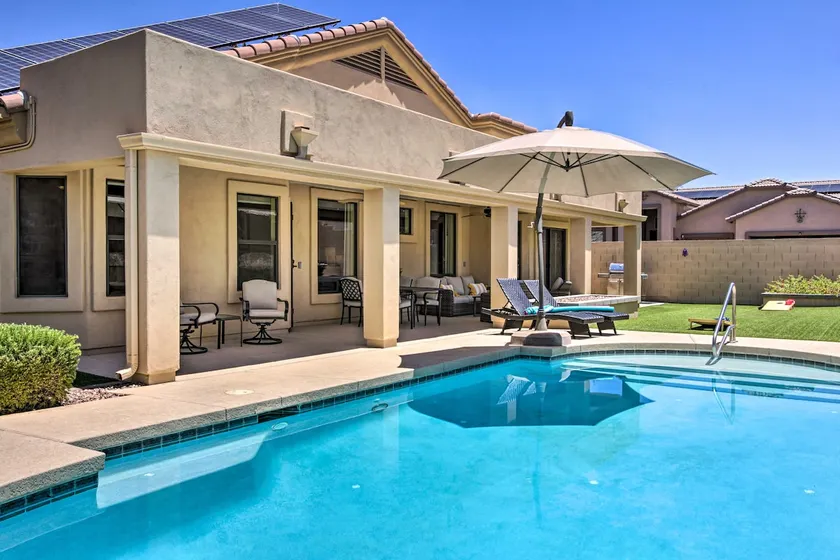 Snowbird Haven w/ Pool! 11 Mi to Dtwn Phoenix - Image 1