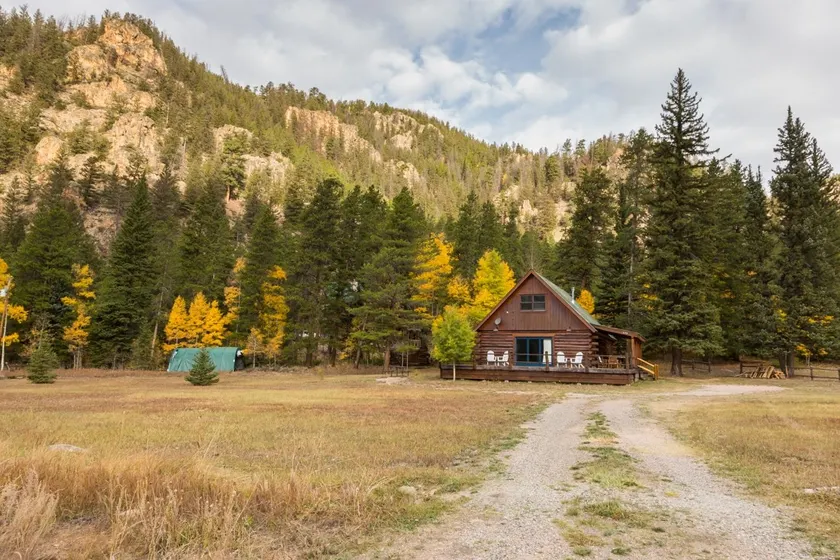 Modern Cabin in Spring Creek | 4 Bedroom | Bunk Room | Gas Grill | Parking - Image 1