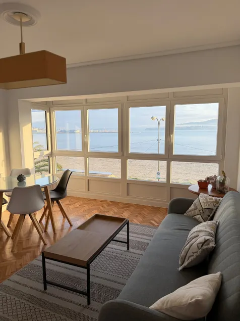 Beachfront apartment in Sada - Image 1