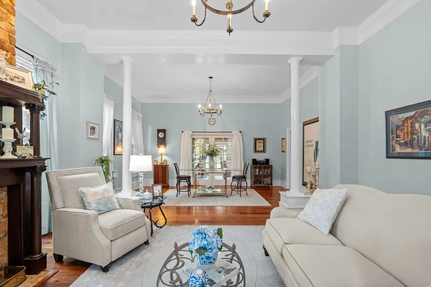 Where history and modern living come together - Image 1