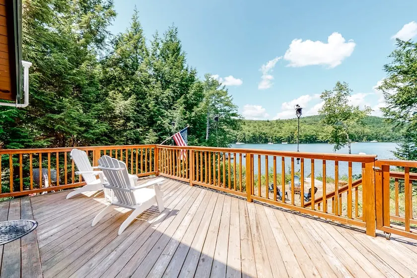 Lakefront home on Long Pond with private dock - Image 1