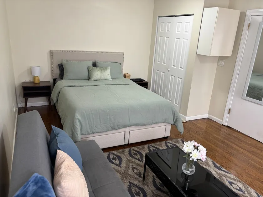 Private suite in Fortgreene Brooklyn - Image 1