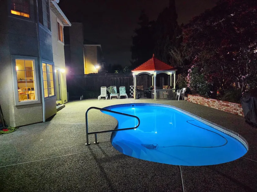 Exec impressionnant. Maison de luxe. Piscine et SPA. Beau, propre, spacieux, pratique - Image 1