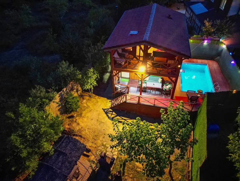 Two-Story Wooden Villa with Private Pool for Large Families - Image 1