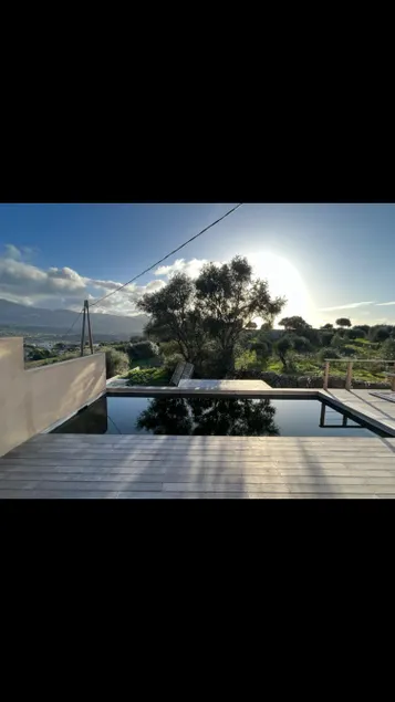 Bella Vista - Image 1