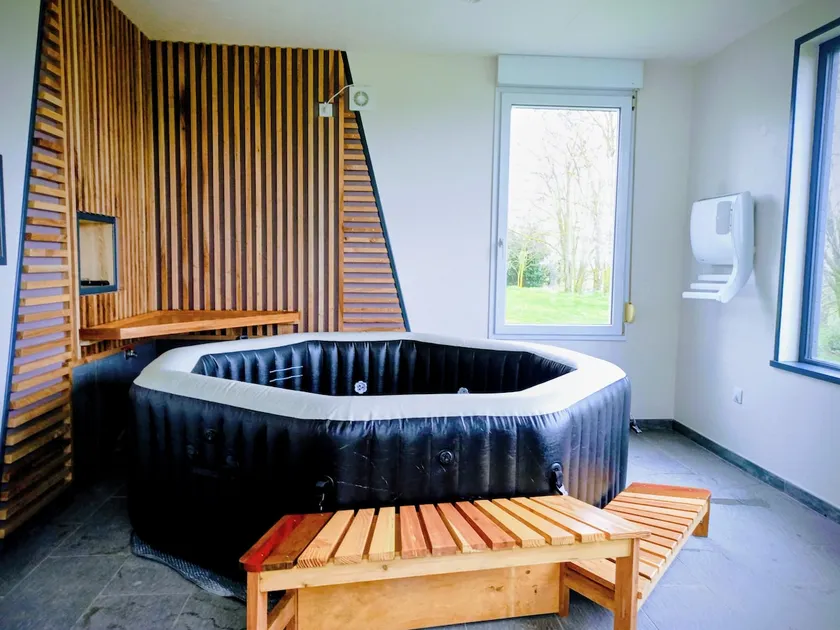 Cottage for 12 people with hot tub, quiet and nature, Indre-et-Loire - Image 1