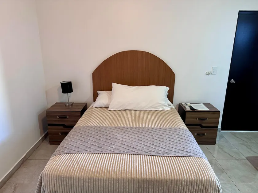 Accommodation with an excellent location - Image 1