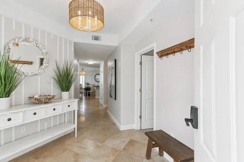 Appréciez Island Living au Condominium Beachfront, beaucoup de place pour les grandes familles! - Image 1