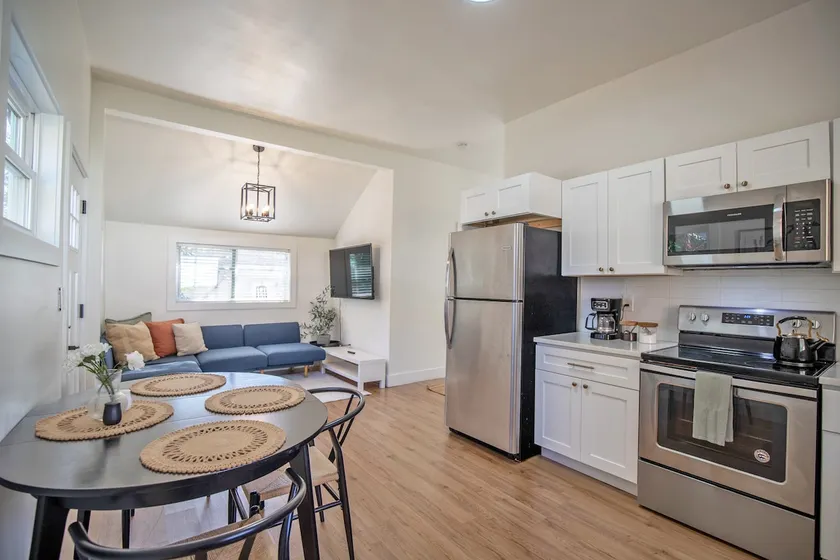 Duncan/Spartanburg area - close to I-85 & Grnville - Image 1