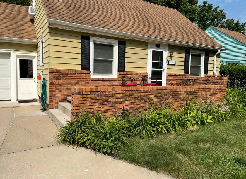Spacious Family Home with Fenced Yard - Image 1