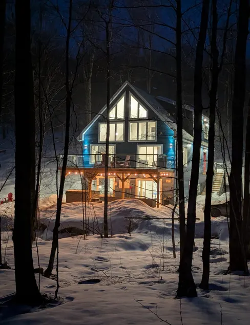 A-Frame Cabin: Hot Tub, Sauna, EV charger - Image 1