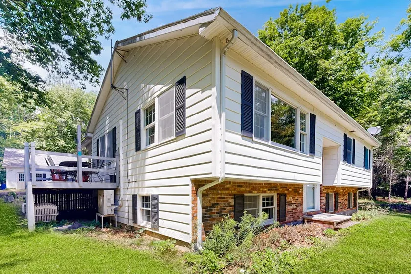 Secluded 4BR Dog Friendly | Deck | Firepit | W/D - Image 1