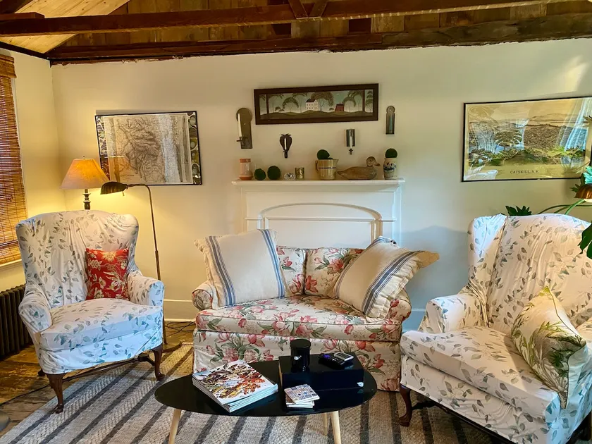 Cheerful Catskill Village Cottage - Image 1