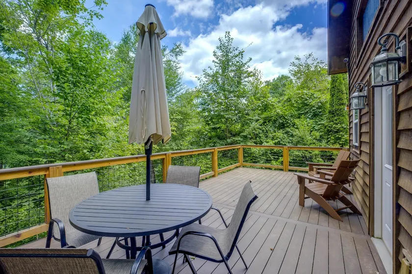 Cozy Boone Cabin w/ Deck: Close to Downtown! - Image 1