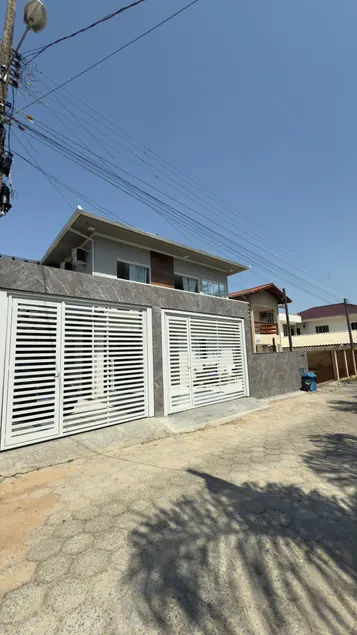 2nd house in Armação da Piedade, 50 meters from the beach - Image 1