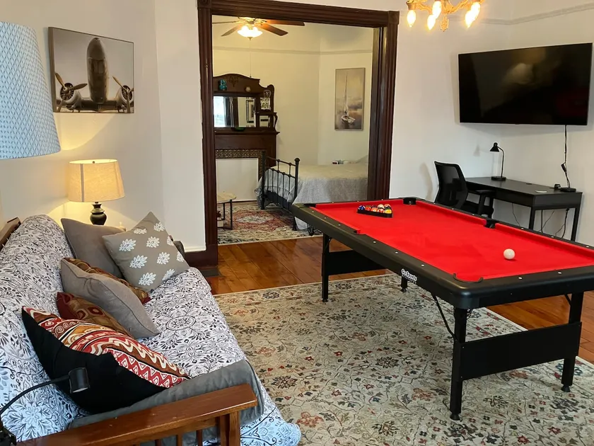 Lovely 1 bedroom apt. with free parking in Rondout - Image 1