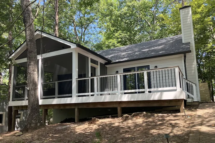 2BR+Loft |Screened Patio| Lake Views at Arrowhead |Pool, Tennis, Boating, Hiking, Dining, Pickleball - Image 1