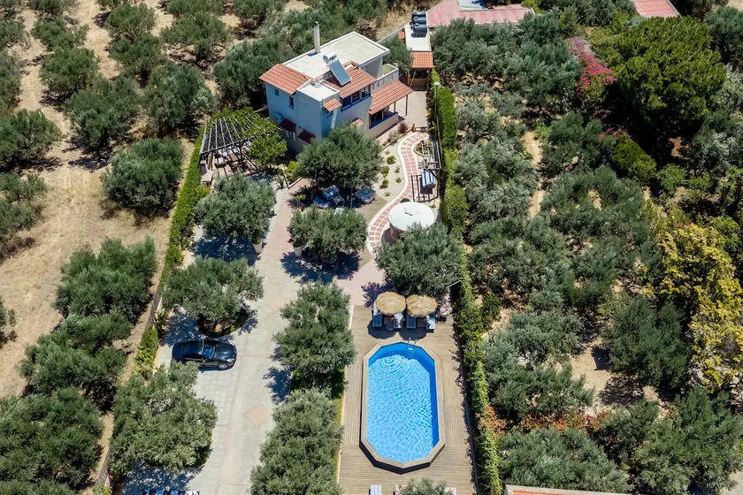Villa avec jardin, jacuzzi et barbecue | Vue jardin | Parfaite pour le travail à distance - Image 1