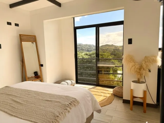 Tranquil Jungle Loft Getaway in Monteverde Cloud Forest - Image 1
