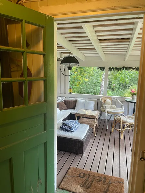 100-year-old idyllic setting for slow living & sauna – breakfast – - Image 1