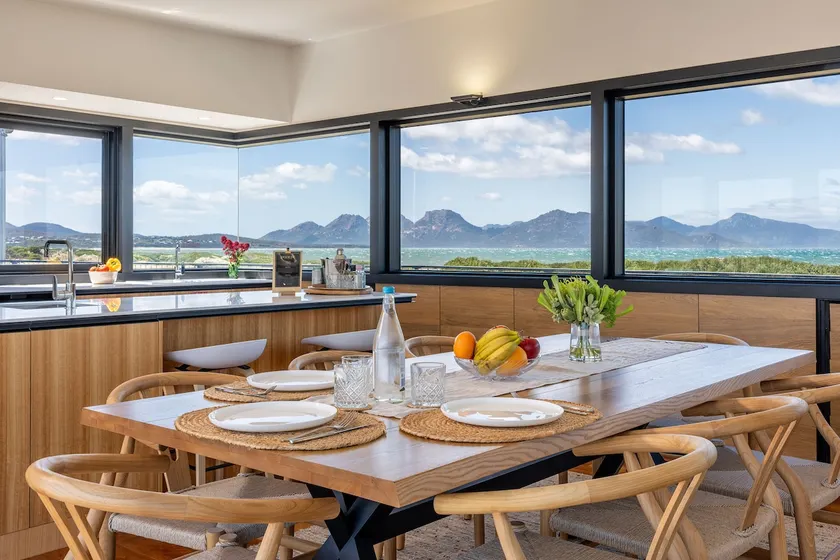Elements - Freycinet Holiday Houses - Image 1
