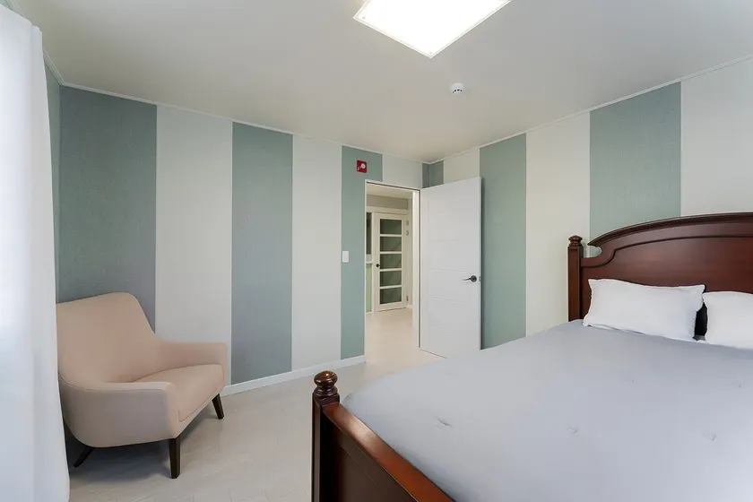 🍀Newly opened🍀🎉Clean and tidy accommodation (near Chuncheon Station/Myeongdong Street/Lego Land/Netflix/Free Parking) - Image 1