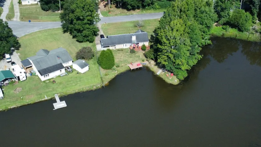 Lake Come by and Sea Me - Image 1