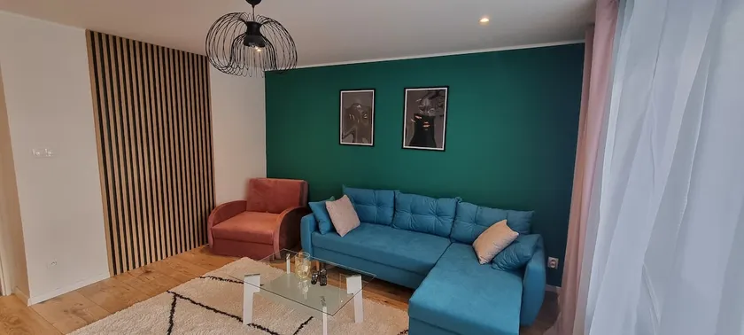 Beautiful apartment in the wider city center of KNM - Image 1