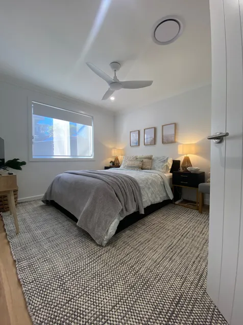 ‘Palm Lane’ -Bright & self contained part of house - Image 1