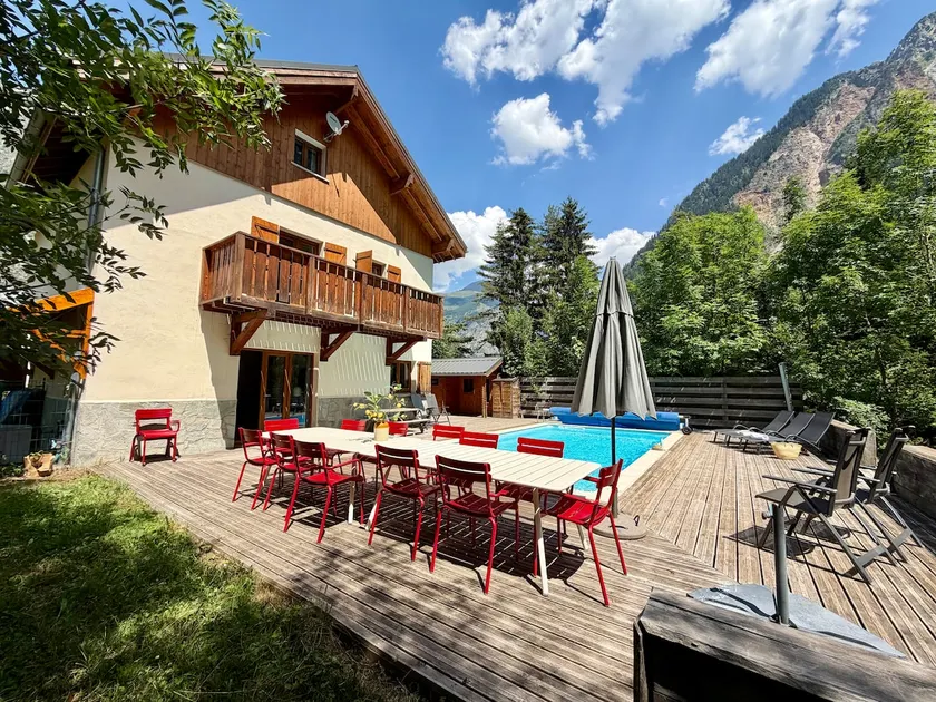 Chalet Les Ecrins - Image 1