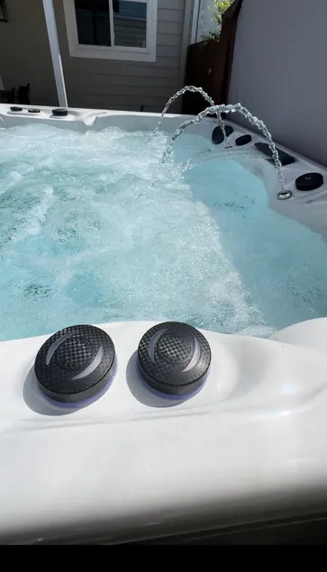 Luxury oasis with Hot Tub and EV Charger - Image 1