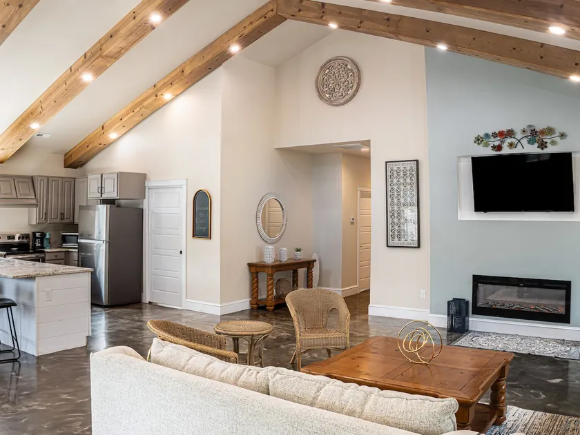 Deer Largo sleek condo in Deer Valley Park! - Image 1