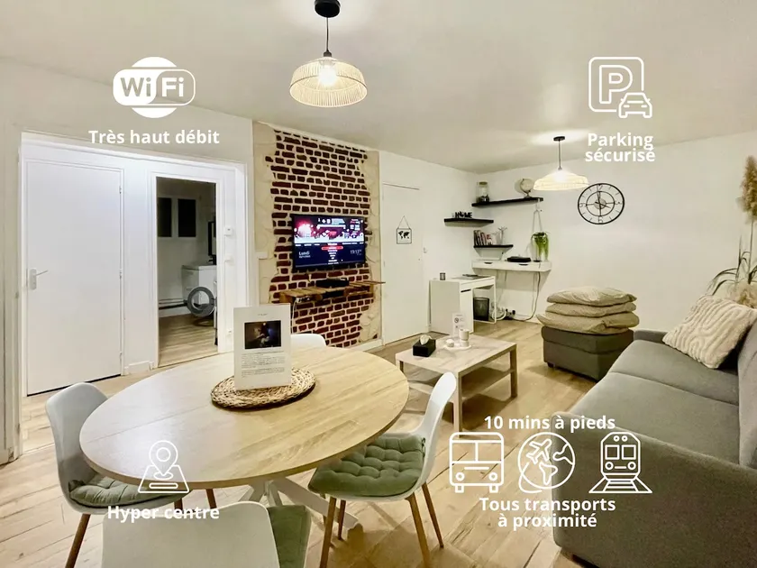 Large 2-room ground floor in the center - Shuttle* & Sauna* - Image 1